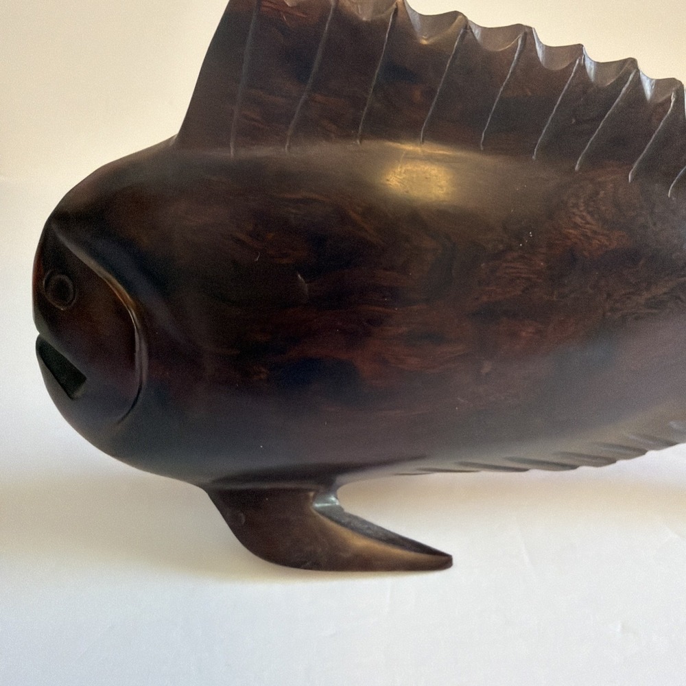 Vintage Hand-Carved Ironwood Fish (Mid-Century) Wood Table Home Decor - Picture 3 of 9